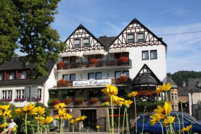 Weinhaus Hirschen Bruttig